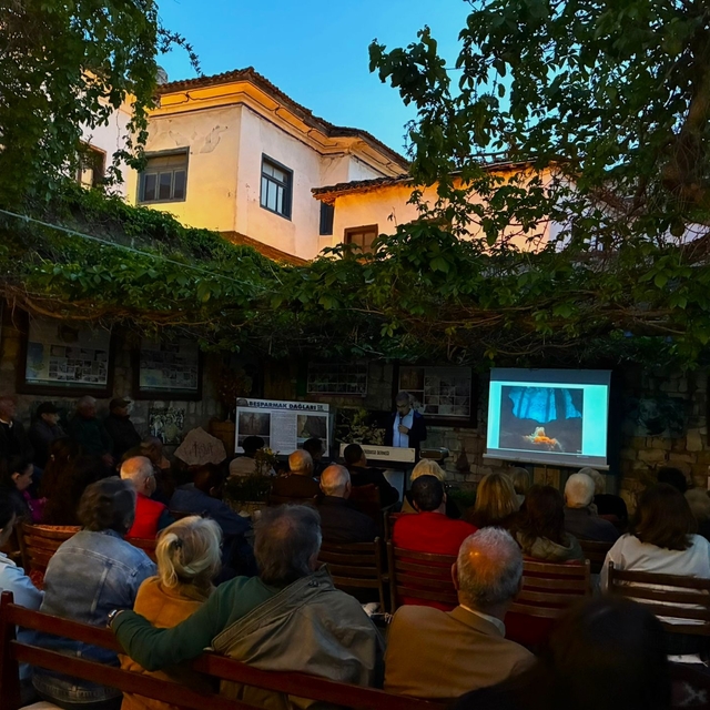 Ameliyathaneden okyanusa uzanan hikaye Kuşadası'nda anlatıldı