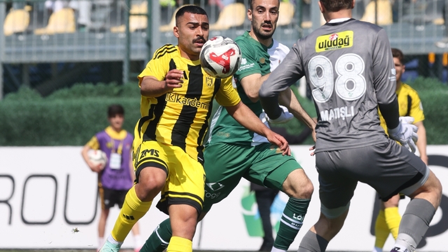 TFF 2. Lig: Aliağa FK: 0 - Bursaspor: 5
