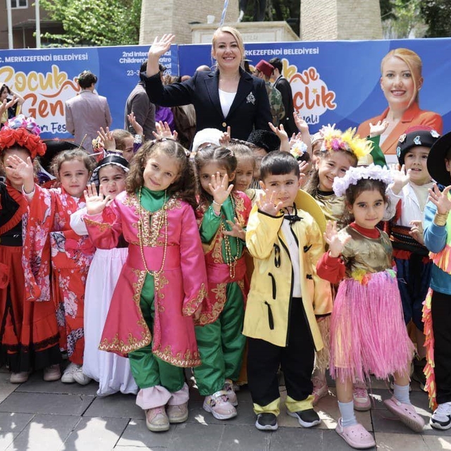 2. Uluslararası Çocuk ve Gençlik Tiyatroları Festivali başladı