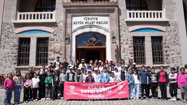 Denizli Büyükşehirden "Ata'ya Saygı Gezisi"