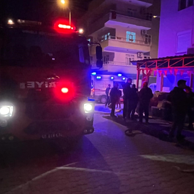 Yatağan'da bir bisiklet tamirhanesinde yangın paniği