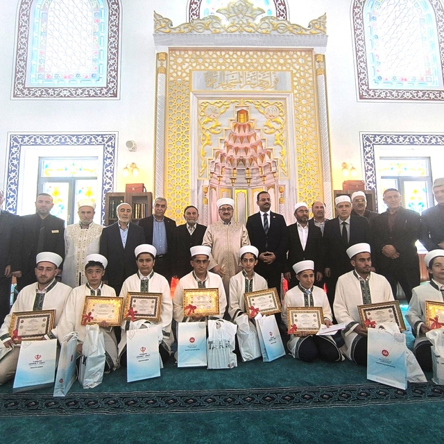 Sekiz genç hafıza belgeleri verildi