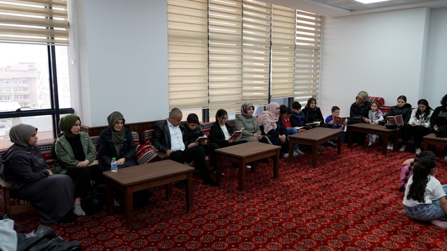 Elazığ'da 'Ailemle Okuyorum' etkinliği