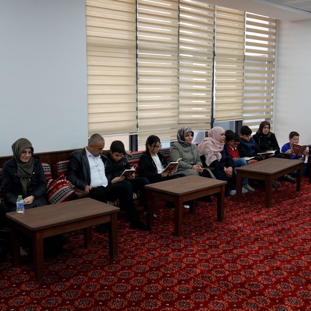 Elazığ'da 'Ailemle Okuyorum' etkinliği