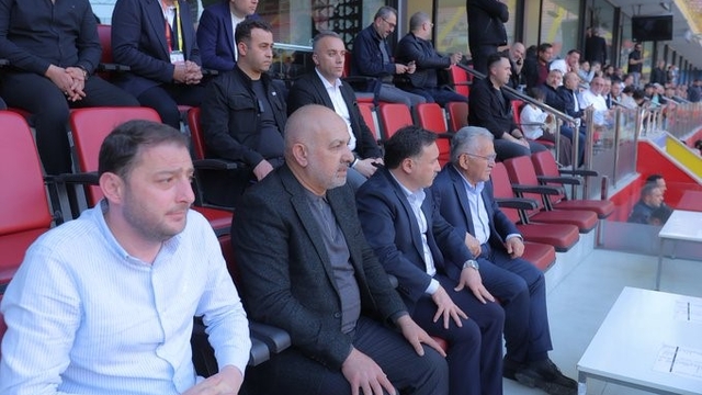 Kayserispor eski Başkanı Ali Çamlı: "Kayserispor'umuz için birlik oluyoruz"