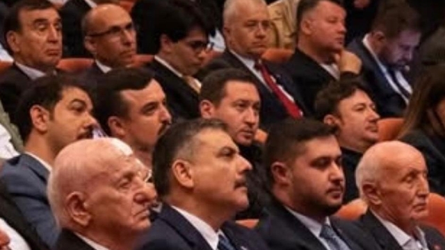 Özköse: "Gençler için siyaset eğitimi önemli"