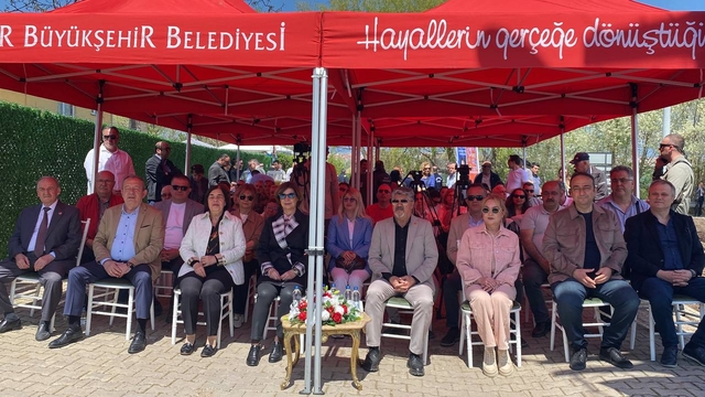 Eskişehir'de Sazova Çocuk Evi'nin temel atma töreni düzenlendi