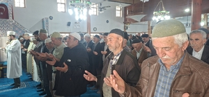 Emet'teki geneleksel yağmur duası yeterli yağış sebebi ile bu yıl şükür dua...