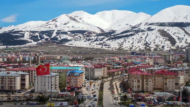 Erzurum'da Mart ayında 688 konut satıldı