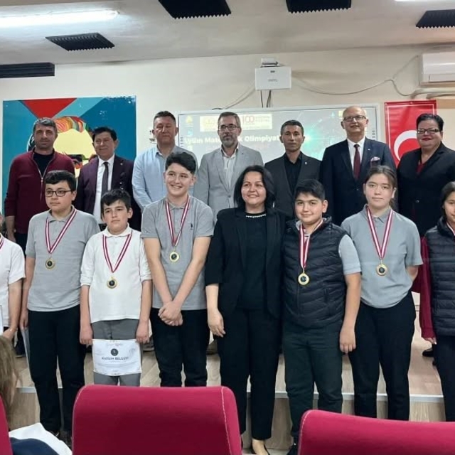 Yenipazar'da ortaokullar arası matematik olimpiyatı tamamlandı