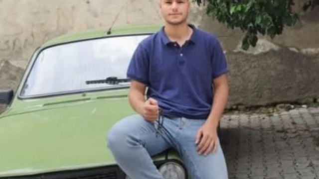 Tartıştığı komşusu tarafından bıçaklanarak öldürüldü
