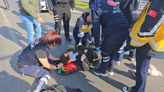 Sağlık personelinin kullandığı araç öğrenciye çarptı: 1 yaralı