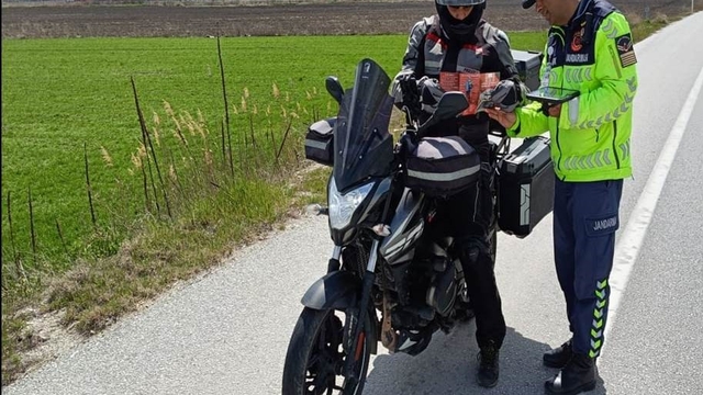 Kütahya'da motosiklet ve motorlu bisiklet sürücülerine yönelik özel denetim