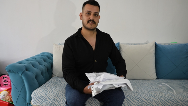 Çocukluk arkadaşına IBAN'ını verdi, hakkında 70 dava açıldı
IBAN veren gencin başına gelmeyen kalmadı
IBAN verdiği arkadaşı yurt dışına kaçtı, kendisi davalarla mücadele ediyor