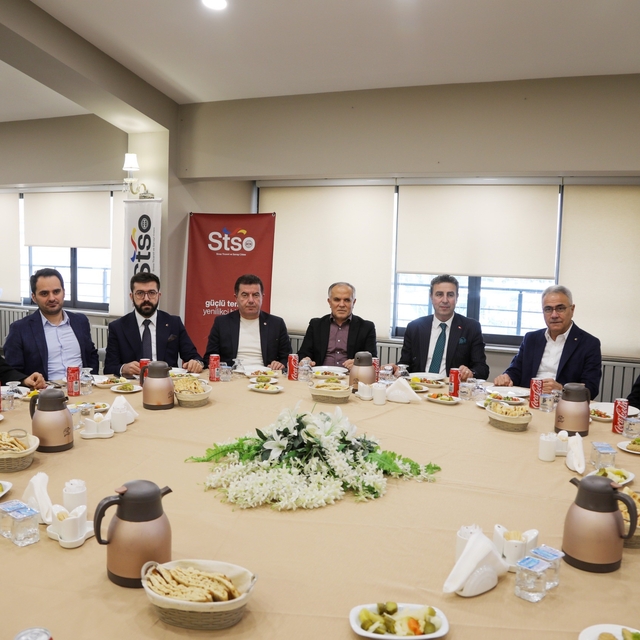STSO Başkanı Zeki Özdemir, meslek odaları başkanlarıyla bir araya geldi