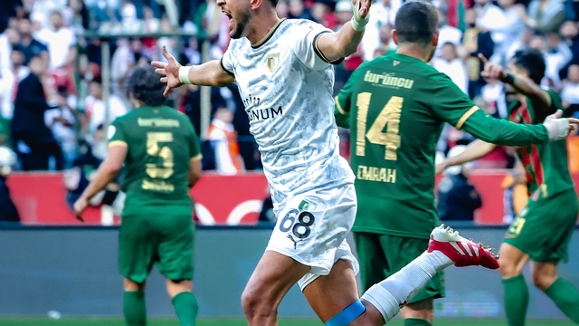 Bodrum FK son dakikada 1 puanı aldı