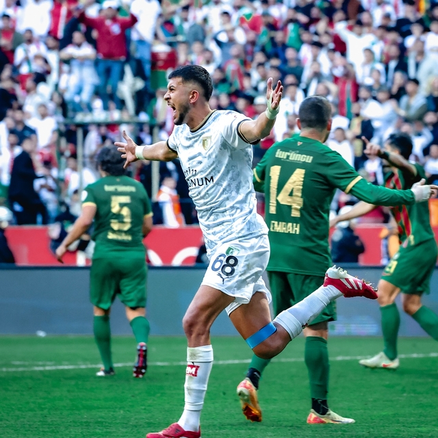 Bodrum FK son dakikada 1 puanı aldı