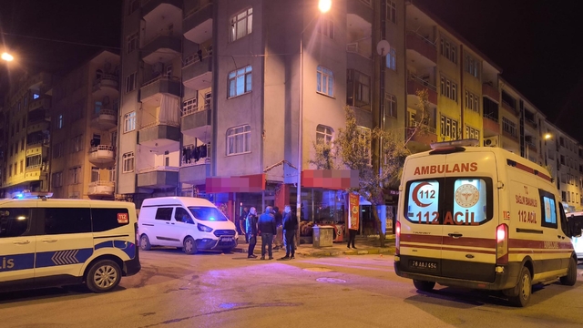 Iğdır'da 1'i kadın 2 kişinin, evde silahla vurulmuş cesetleri bulundu