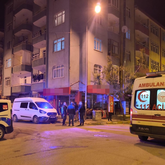 Iğdır'da 1'i kadın 2 kişinin, evde silahla vurulmuş cesetleri bulundu