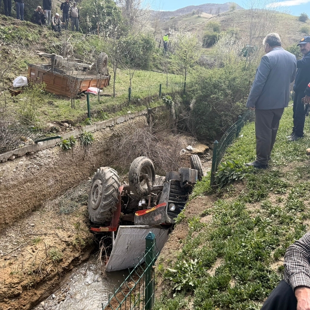 Çorum'da traktör kazasında yaralanan genç kız hayatını kaybetti