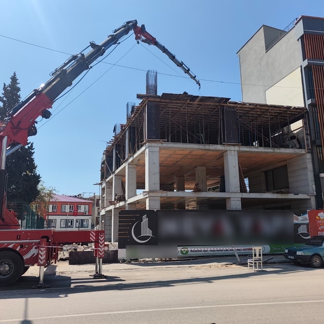 Depremde yıkılan birlik binası yeniden inşa ediliyor