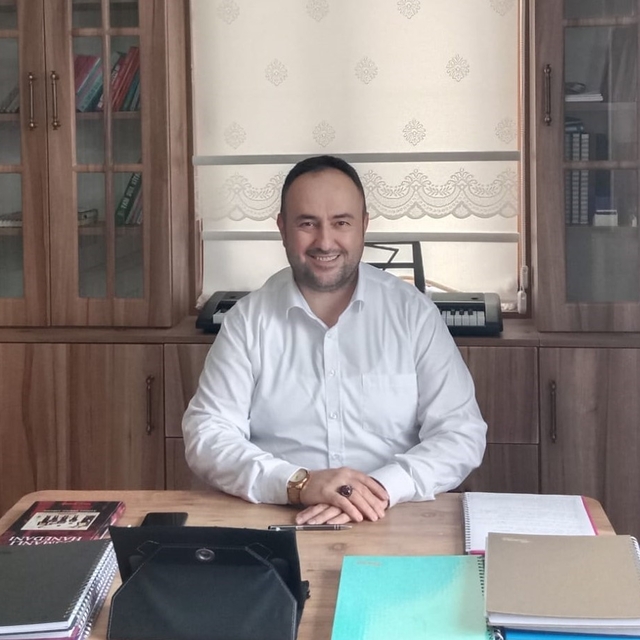 Köse'den Başkan Dutlulu'ya destek
"Her şehir kendi atık sorununu çözmeli"