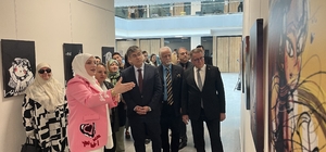 "What's In My Head" sergisi sanatseverlerle buluştu