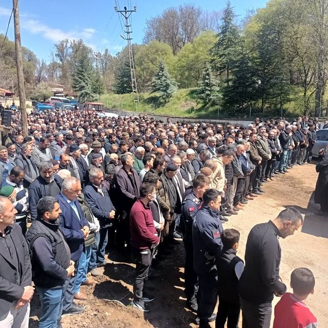 Tokat'ta KKKA tedbiri, cenaze namazı araç başında kılındı