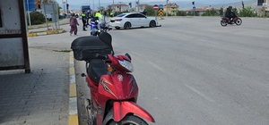 Otomobil ile motosiklet çarpıştı: 1 yaralı
