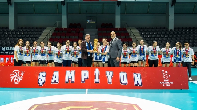 Toroslar Belediyesi, hentbolda 1'inci lige yükseldi