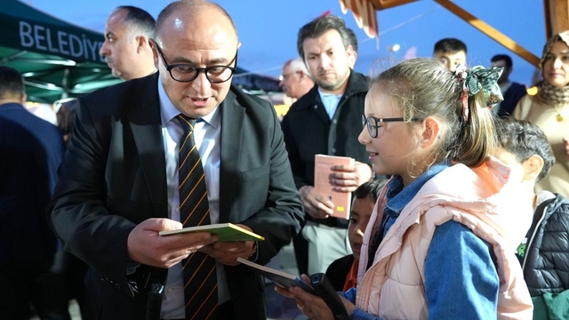 Erdemli'de 4. Kitap ve Edebiyat Günleri yoğun ilgiyle tamamlandı