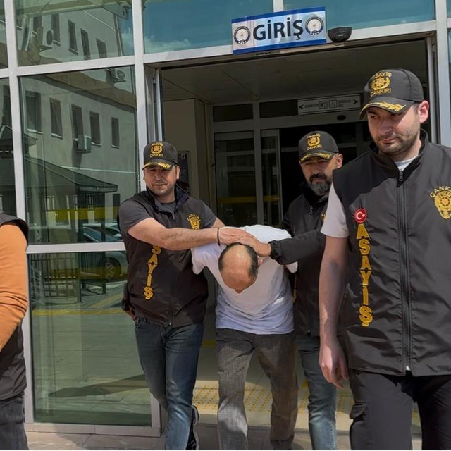 Kardeşini öldüren zanlı adliyeye sevk edildi