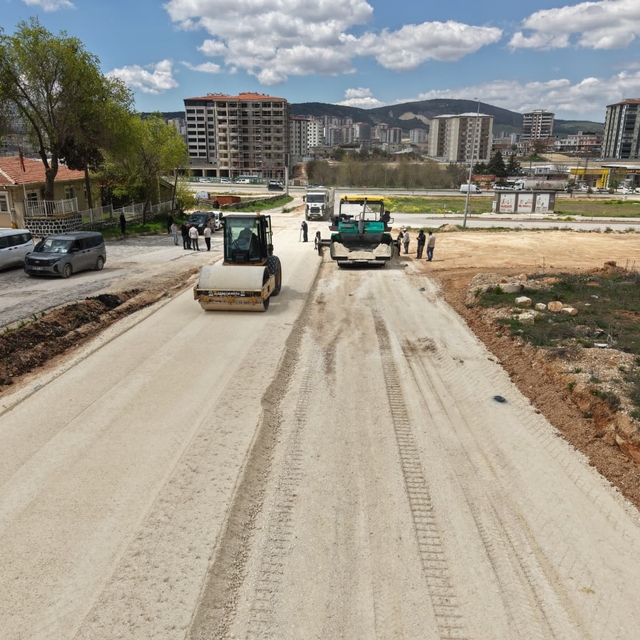 Şehitkamil'de yollar yenileniyor