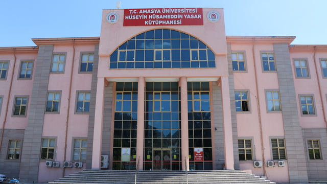 Amasya Üniversitesi kütüphanesinde e-Kitap sayısı 4 milyon 700 bini geçti
