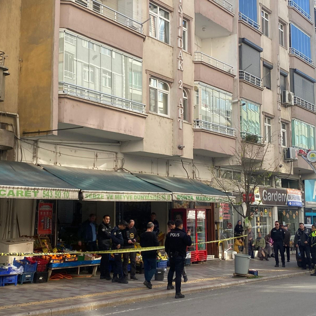 Tartıştığı eniştesinin çalıştığı iş yerine tabancayla ateş açan şüpheli tut...