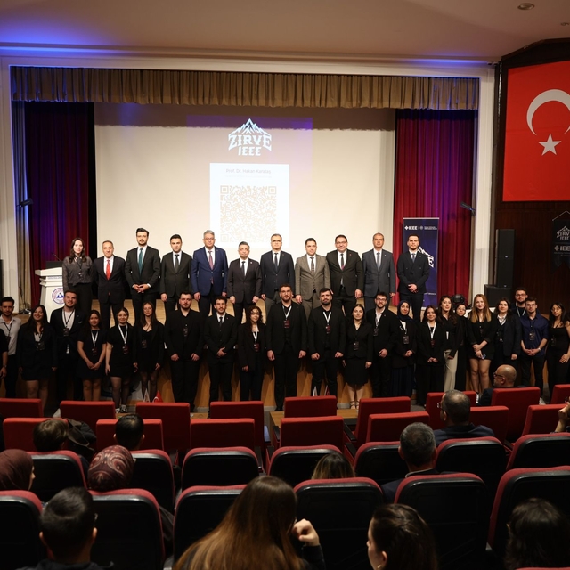 ERÜ'de "Zirve IEEE" düzenlendi