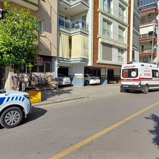 Annesinden haber alamadı, evde cansız bedeniyle karşılaştı