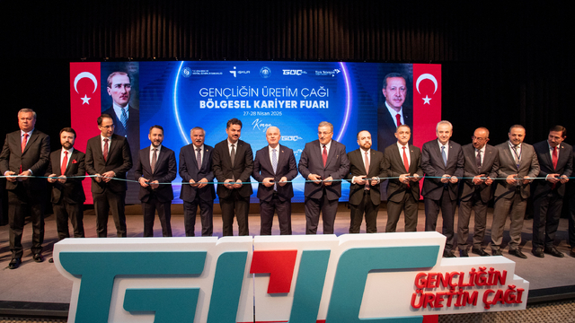 İKAF'26 'Gençliğin Üretim Çağı' temasıyla kapılarını açtı