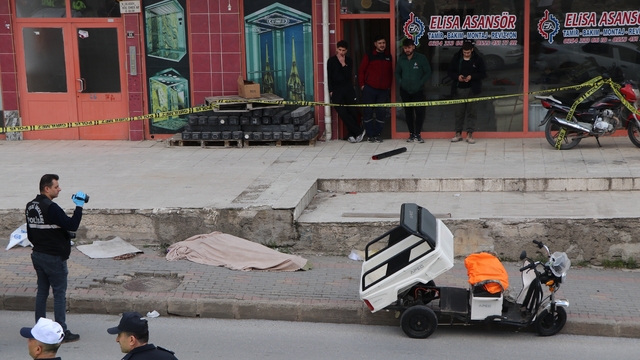 Yozgat'ta devrilen elektrikli motosikletin sürücüsü öldü