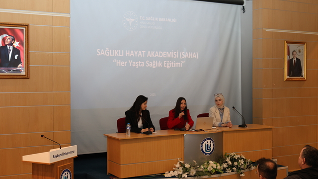 Sağlıklı Hayat Merkezi hizmetleri hemşirelik öğrencilerine tanıtıldı