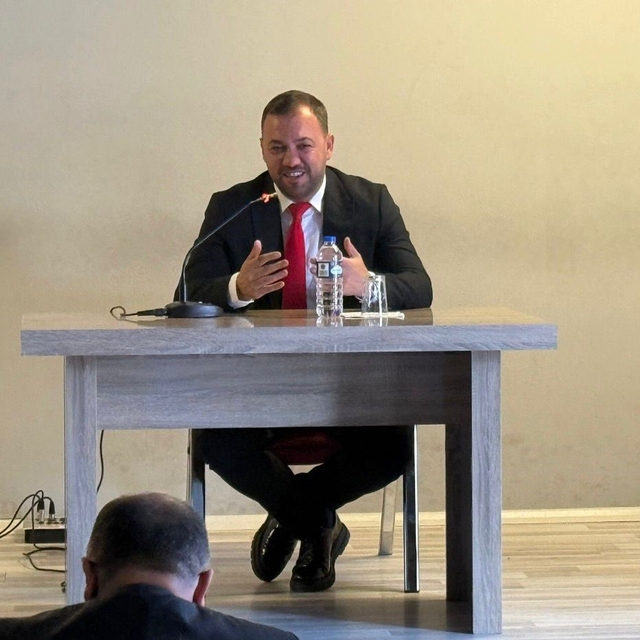 Narman'da LGS ve YKS öğrencilerine motivasyon semineri düzenlendi