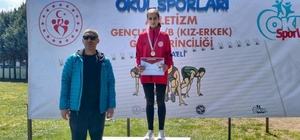 Bilecikli atletizm sporcusundan altın madalya