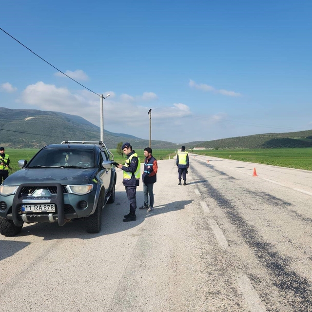 Bilecik'te Kurban Bayramı öncesi hayvan sevkiyatına sıkı denetim