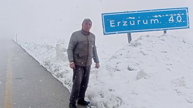 Bahar geldi ama kar ve tipi gitmedi: Palandöken'de tipi ulaşımı aksatıyor