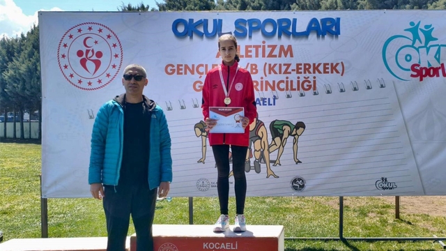 Bilecikli atletizm sporcusundan altın madalya