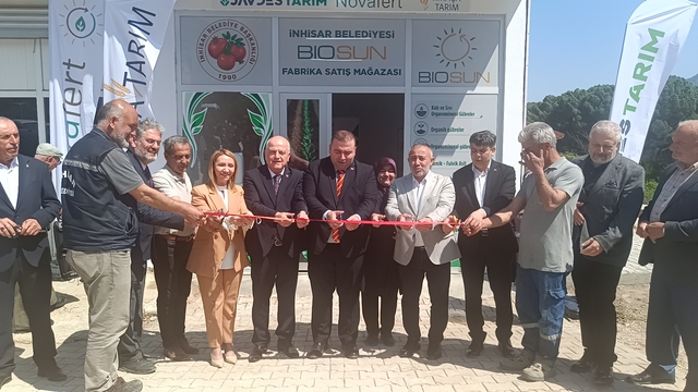 İnhisar'da organik sıvı gübre satış noktası açıldı