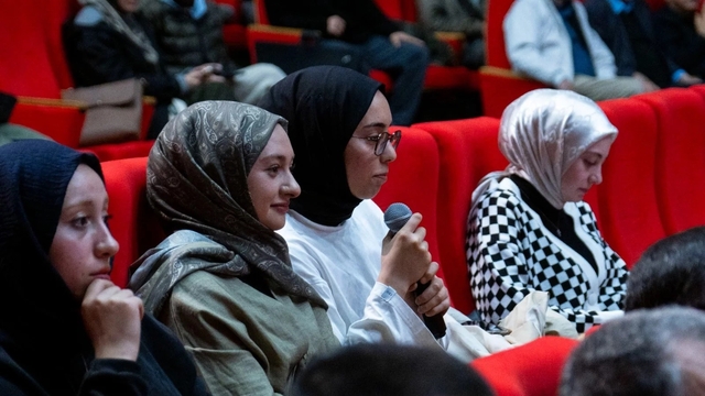 Erzincan'da din, felsefe ve bilim üzerine konferans