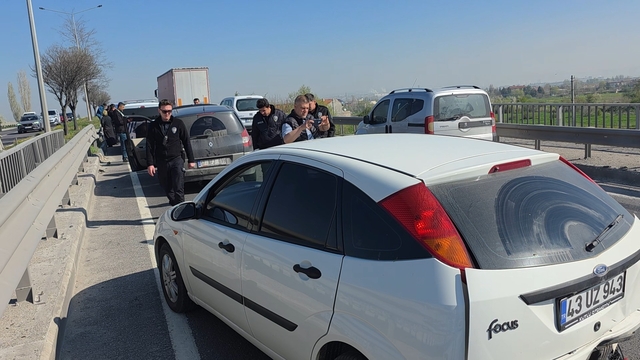 Kütahya'da zincirleme trafik kazası: 1 yaralı