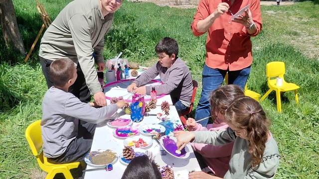 Hisarcık'ta özel öğrencilere yönelik açık hava sanat ve kitap platformu