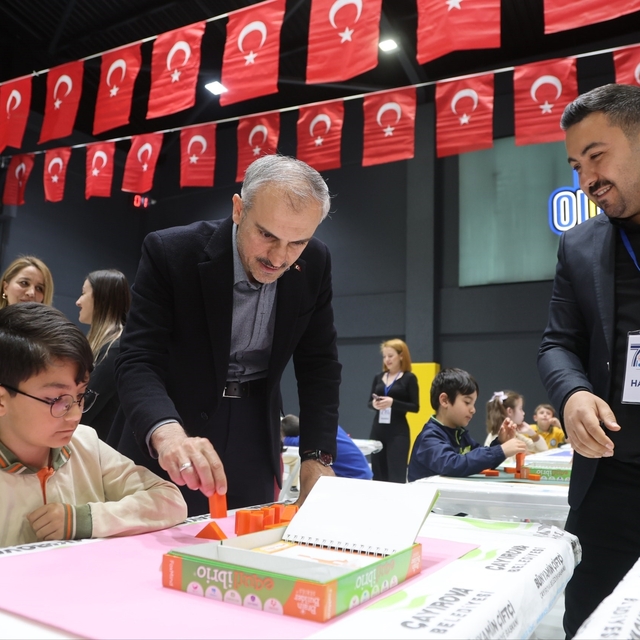 Çayırova'da öğrenciler akıl ve zeka oyunlarında ter döküyor